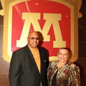 Meet your Posher, Joyce